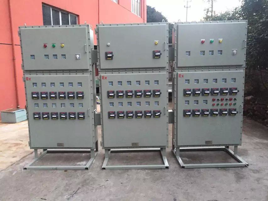 鋼板焊接防爆配電箱